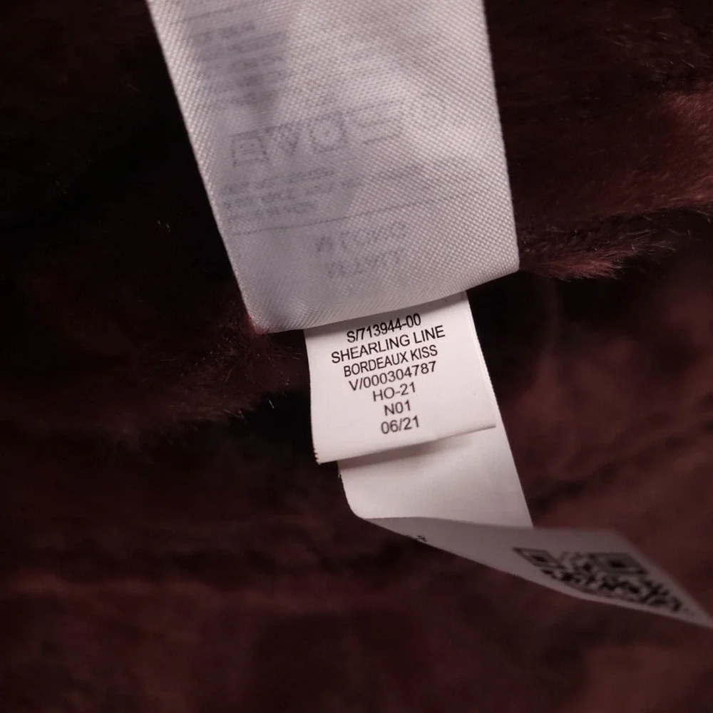BANANA‎ Republic Factory Size MEDIUM TALL Bordeaux Faux Shearling Coat